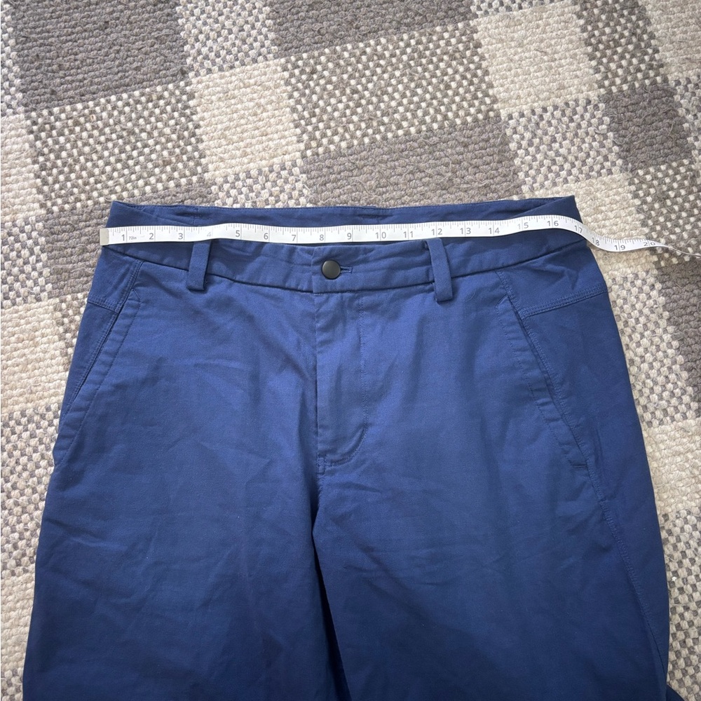 Lululemon Men’s Chino Shorts 34 In Blue 10” Inseam Button Up Cotton Blend - Picture 3 of 7